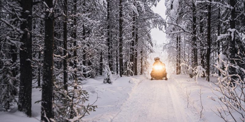Meerdaagse sneeuwscootertocht in Lapland
