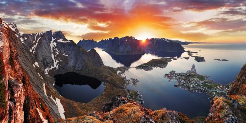 Noorwegen-Senja-Tungeneset-Viewpoint-©-visitnorway