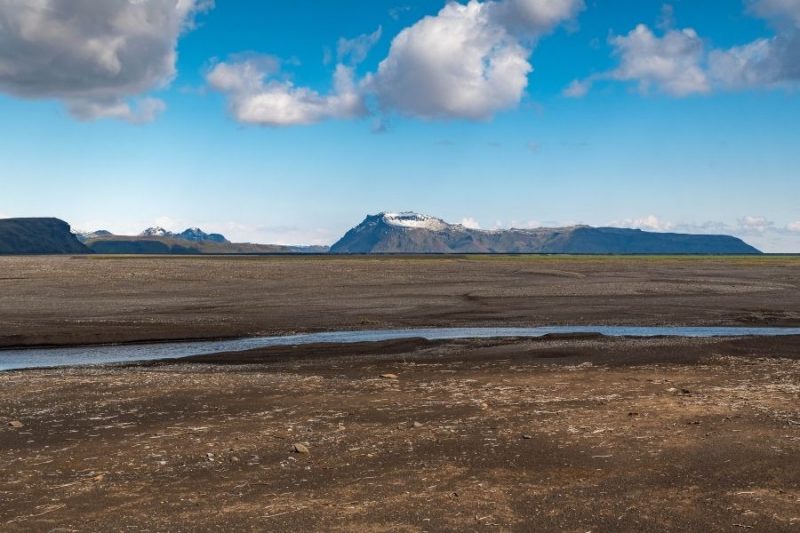 Landschappen-op-IJsland-Naar-IJsland-met-Nordic-©Benny-Petak-18-800x533