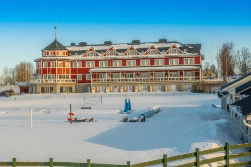 Grand Arctic Resort in het dorpje Overkalix in Zweeds Lapland (1)