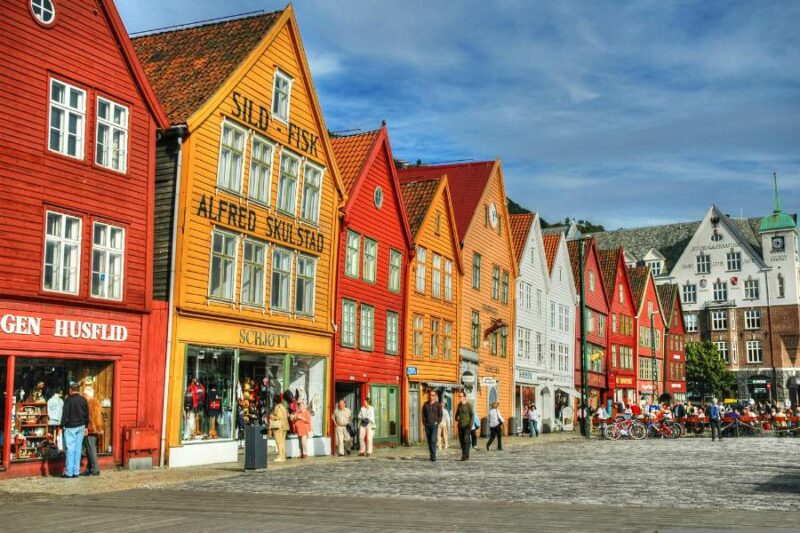 Gekleurde huizen in de Noorse stad Bergen